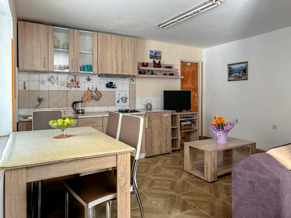 Serene Apartment RILE - 1