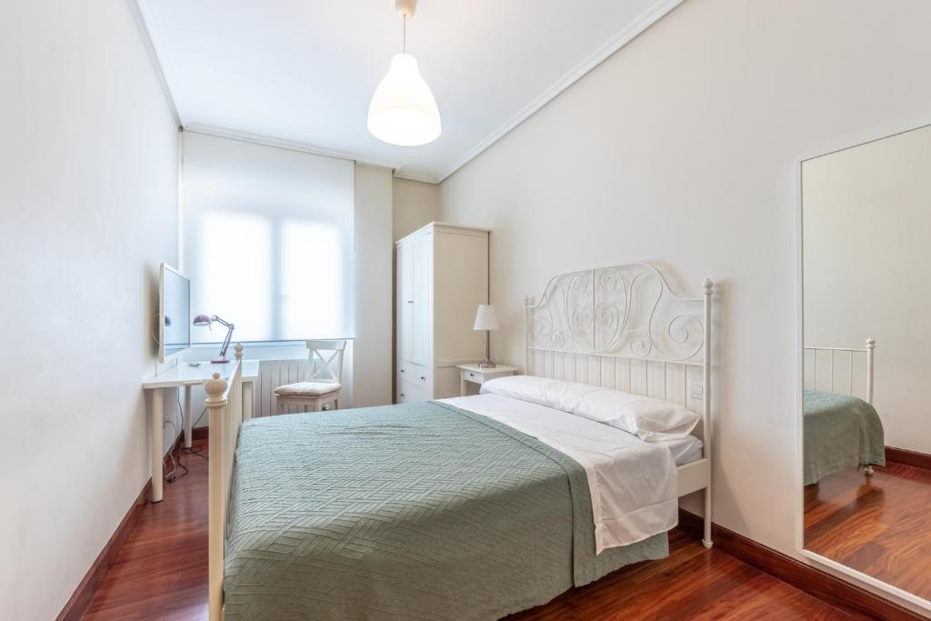 Ria Bilbao Flat - 4