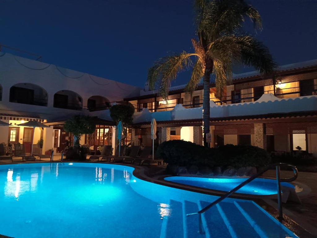 UzHan Beach Hotel 호텔 이미지 2