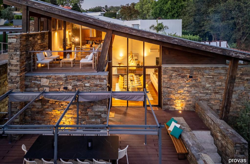 PONTE de LIMA CHALET POOL & GOLF, Cancinhola