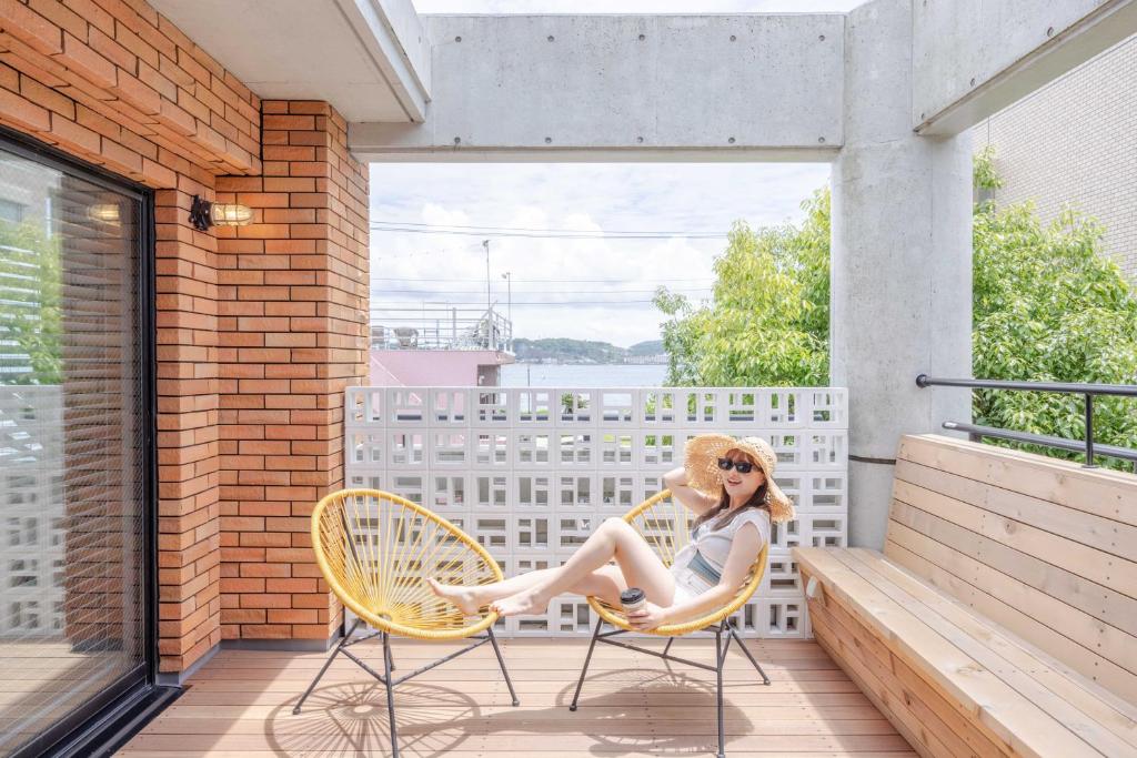 Ocean side shell, Kamakura