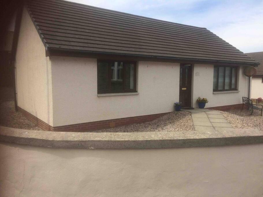 Fraoch, Pets welcome, Port Bannatyne