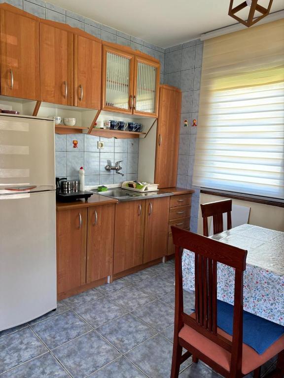 Nikolija - 2