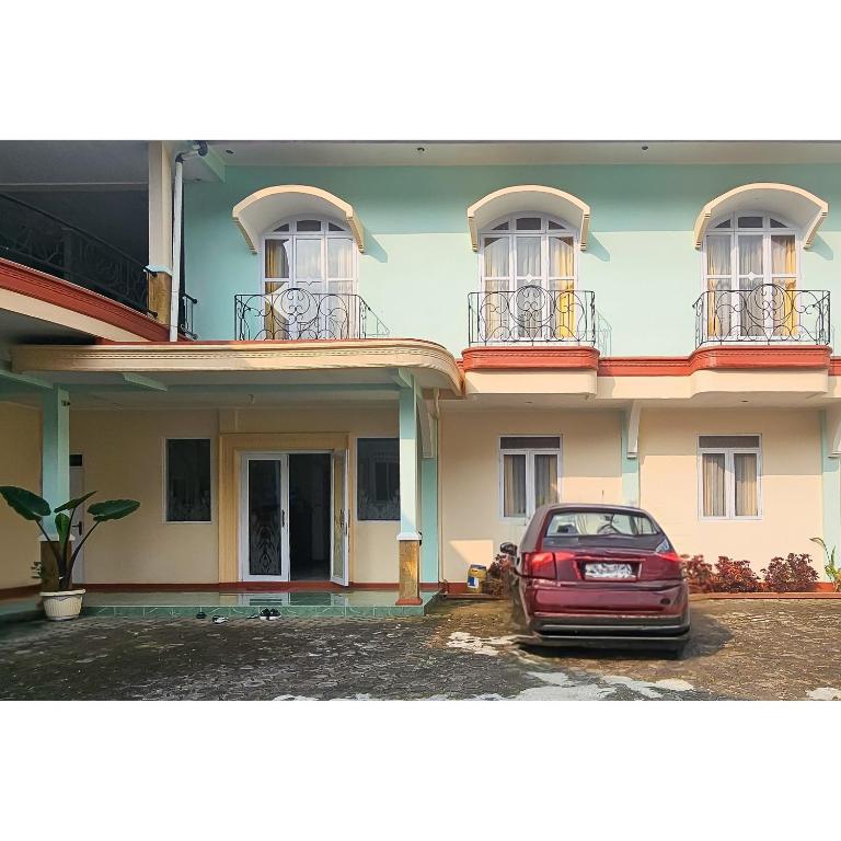 RedDoorz at Linggarjati Kuningan, Kuningan