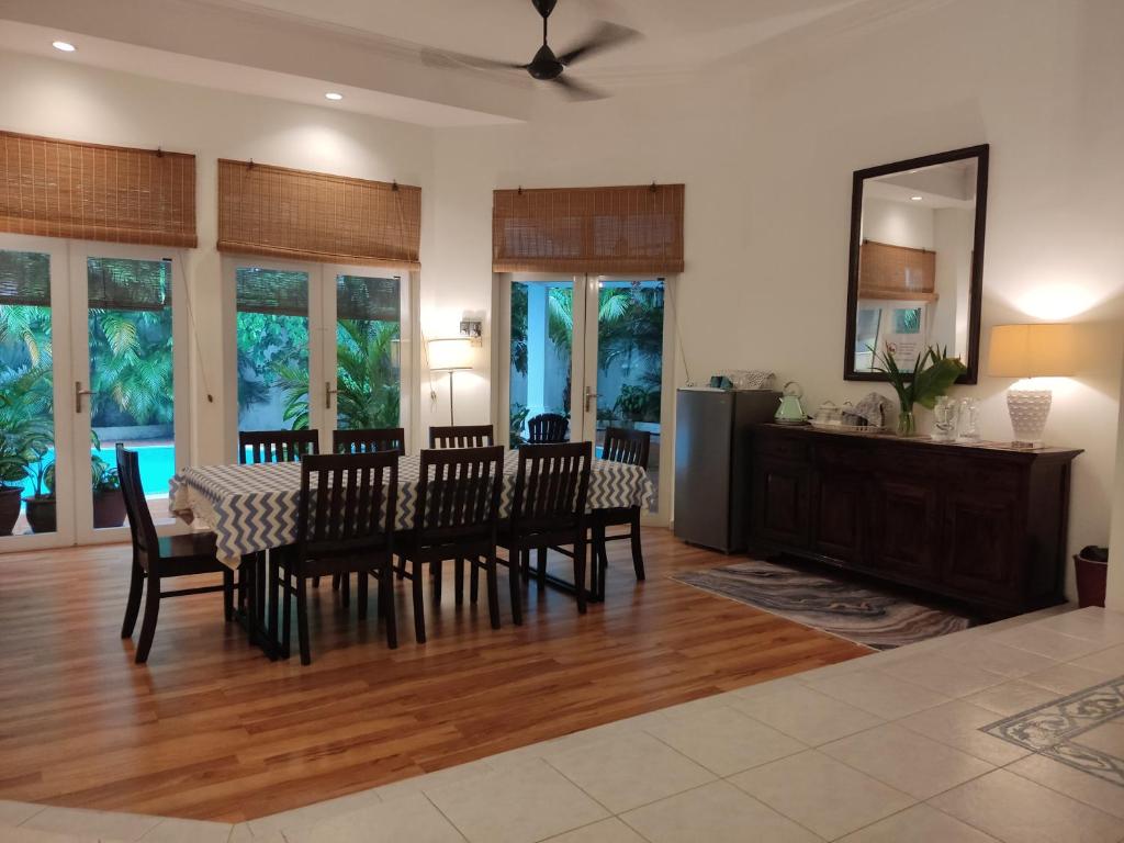 Rumah Putih B&B near KLIA