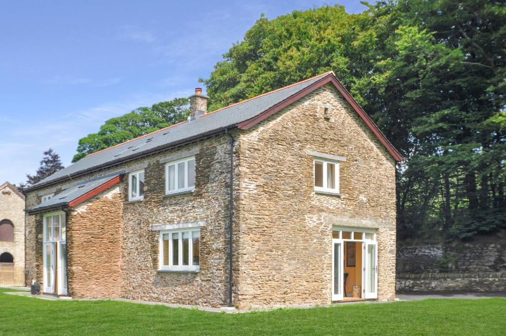 The Wool Barn Simonsbath, Exford