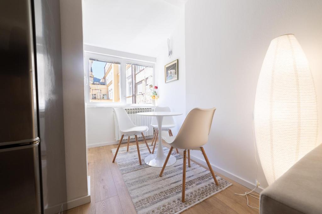 Old Town Vakat 1-bedroom modern apartment - 5