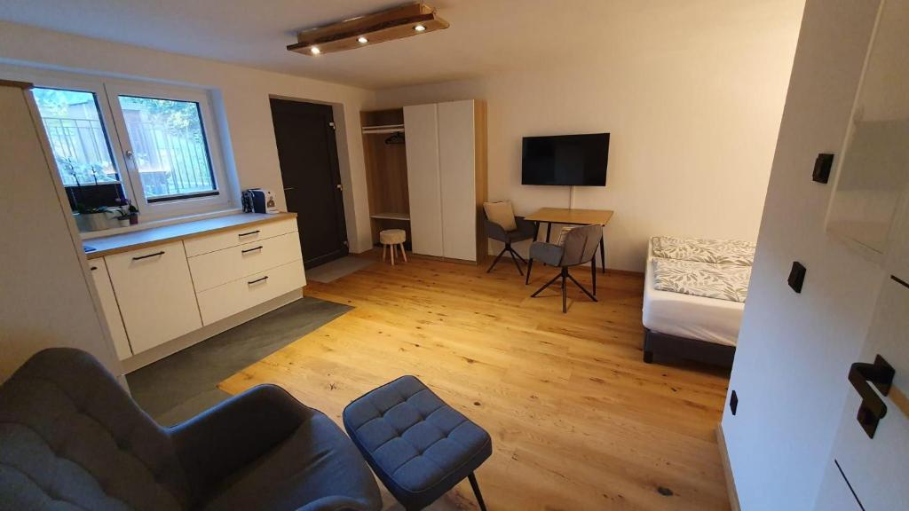 Apart Studio 71 - 2