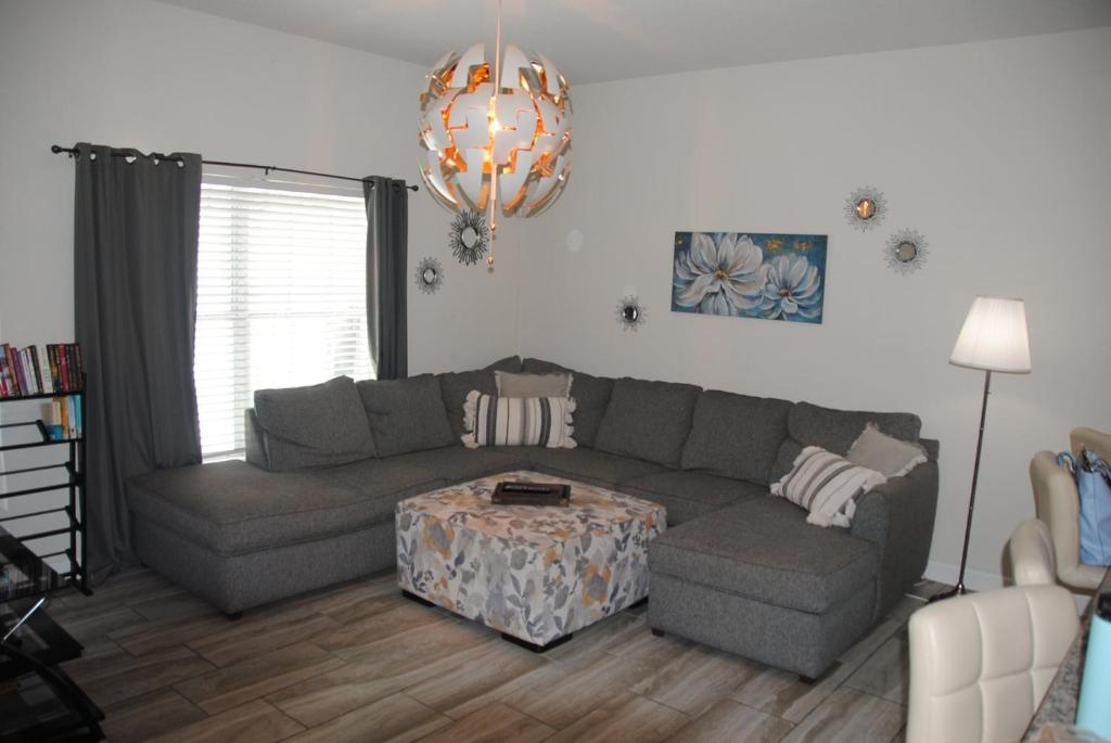 1575MVD-The Retreat at ChampionsGate townhouse, Davenport