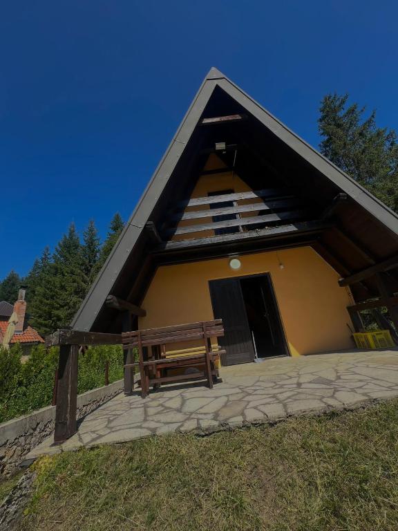 ooooo niooo, Bajina Bašta