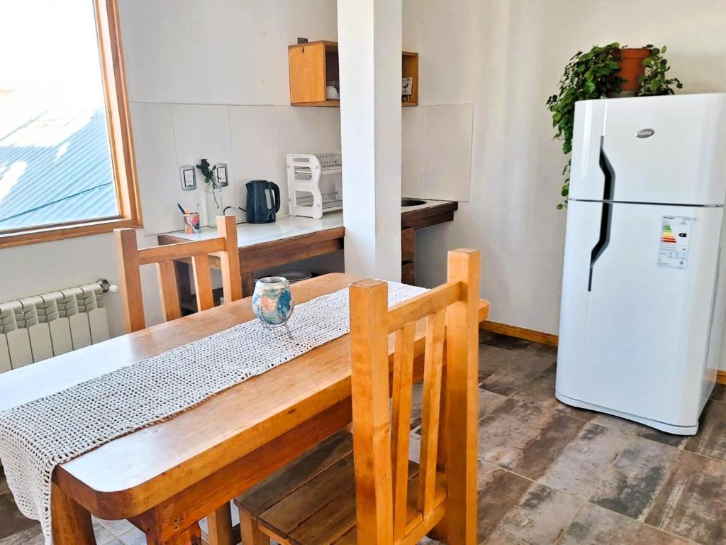 Hostal Puerta Antartida - 3