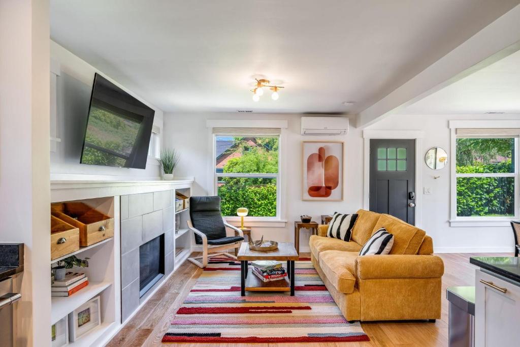 Perch - Ballard Cottage, Seattle