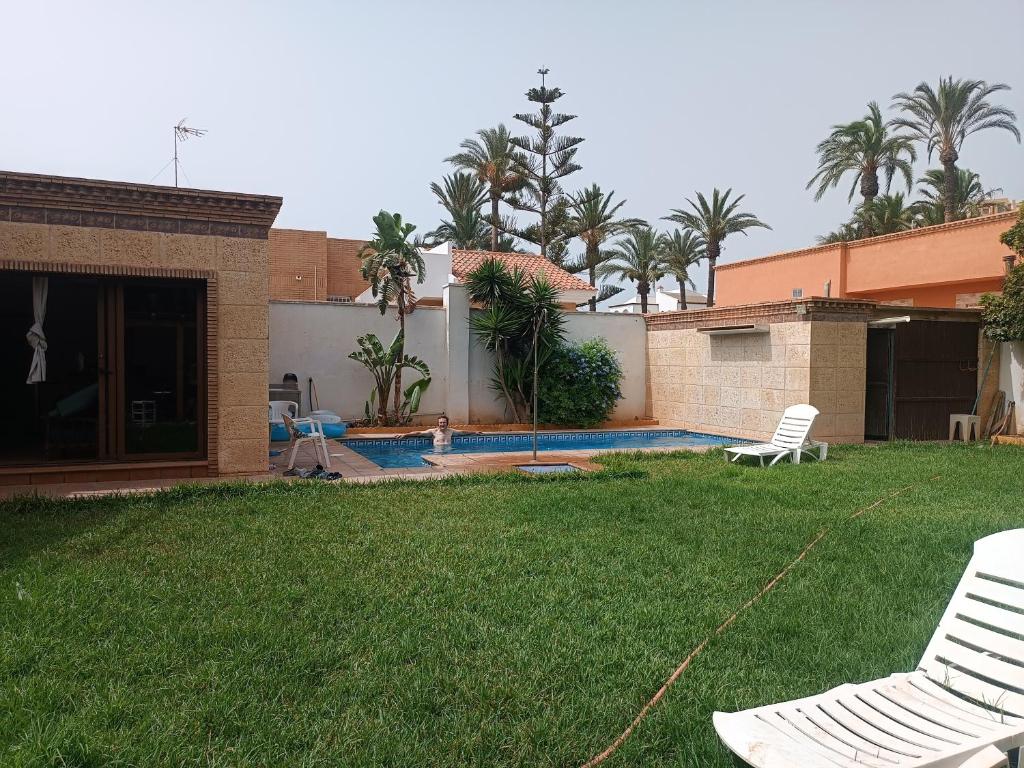 Apartamento de invitados con piscina - 3