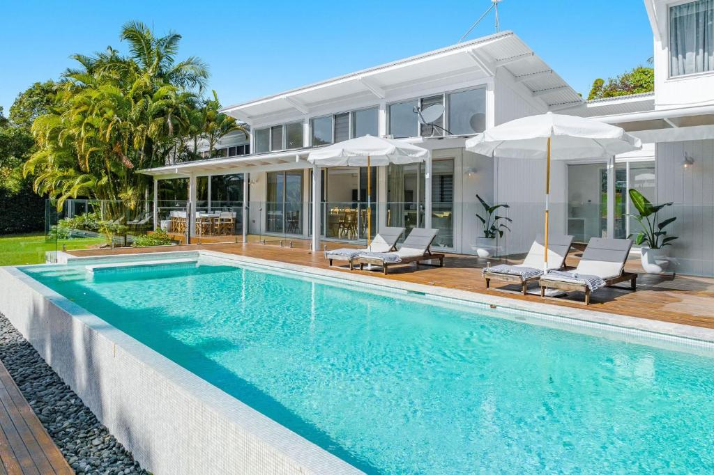 Magnolia, A Luxury Ewingsdale Escape with Pool & Guest House by Belle Escapes Byron Bay, Ewingsdale