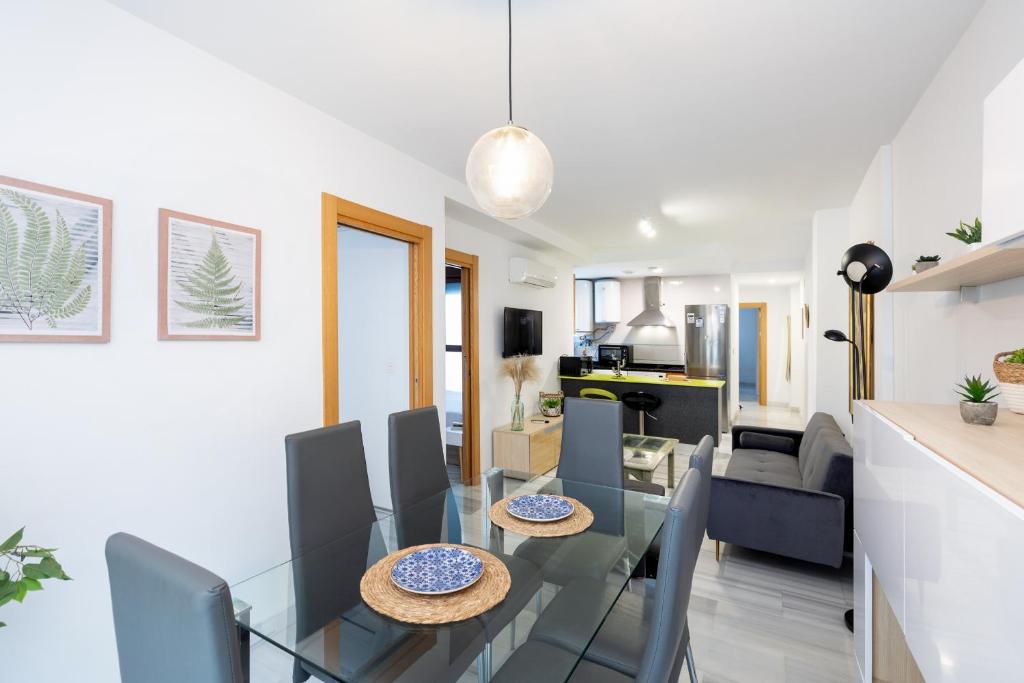 3 bedroom Elegant & Cozy City Centre - 2