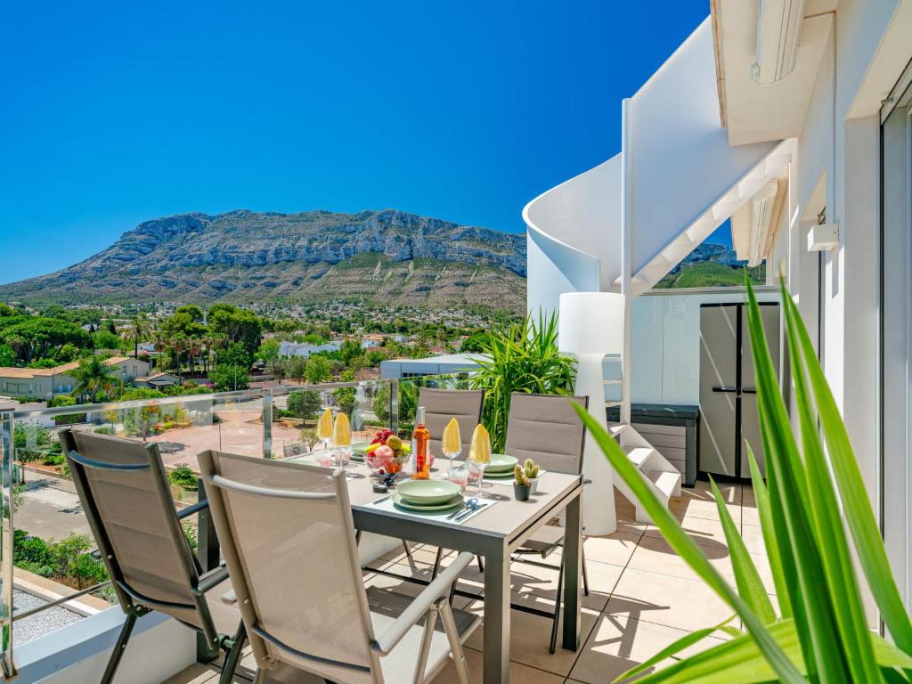 Apartment Marina Real I Penthouse by Interhome - 3