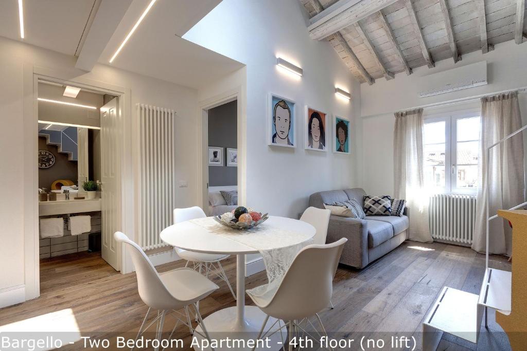 St Elizabeth Loft Apartments by Mamo Florence - 5
