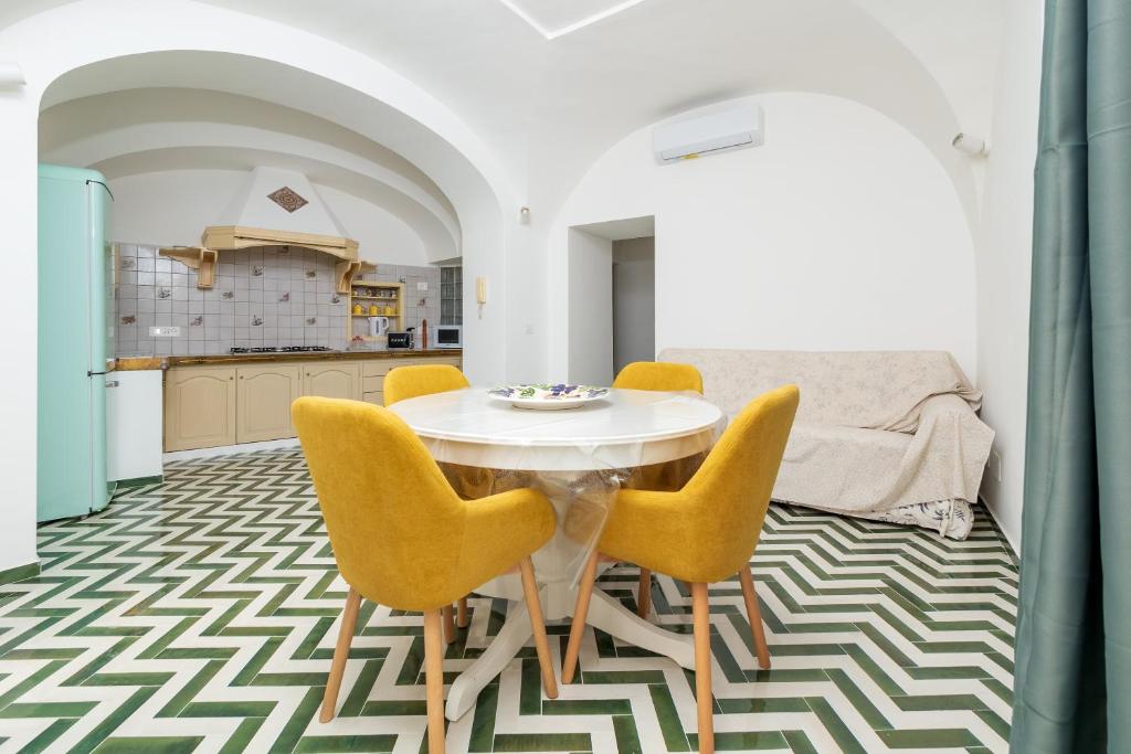 Honey Home - De Vivo Realty Positano - 4