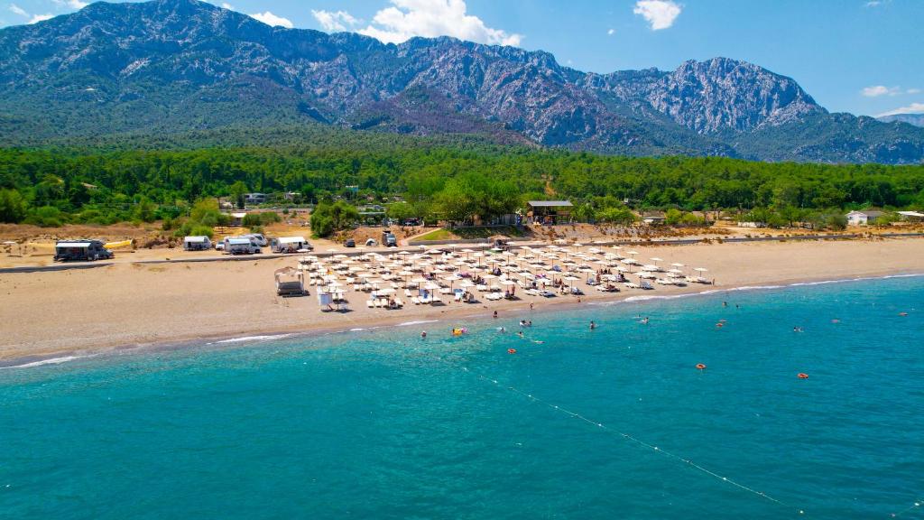 Viking Garden Hotel — Beach in Kemer