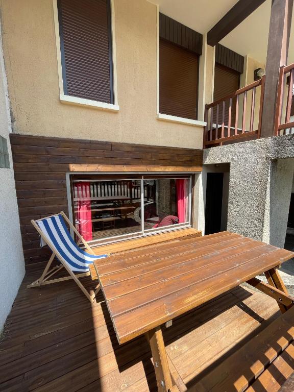 Appartement 4 à 6 P proche télécabine et centre - 3