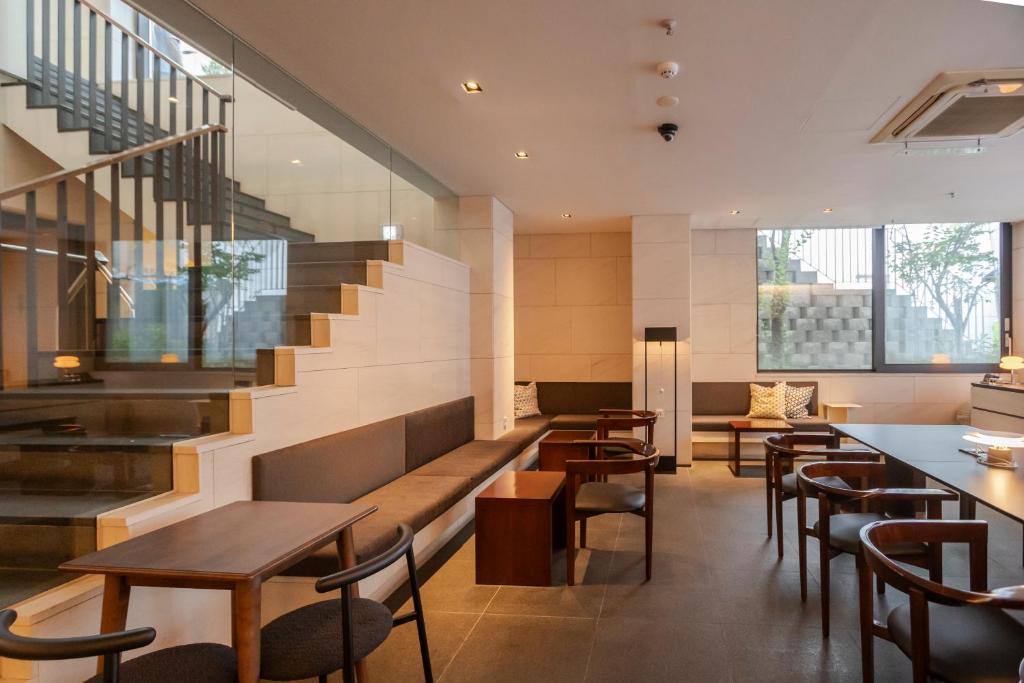 Seoul Hotel ShinShin Myeongdong
