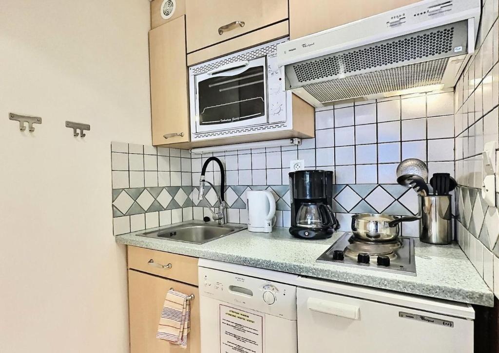 Résidence Le Pramecou - Appartement de charme 6 personnes à Tignes proche des pistes et des commerces dans le quartier du Val Claret. Appartement situé MAE-2016 - 4