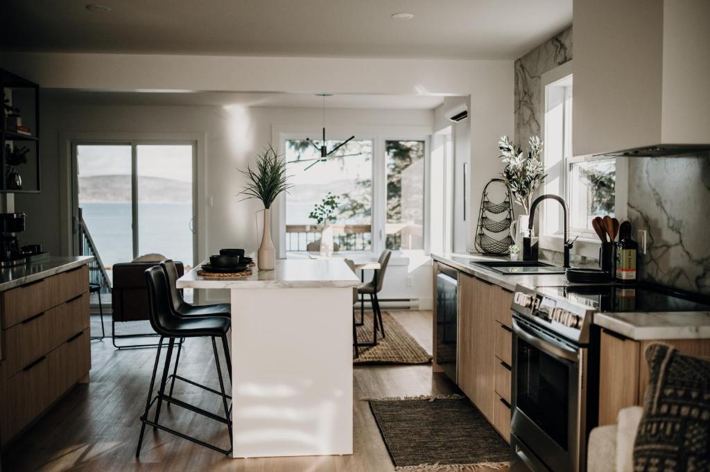 Inch Arran Escape, Dalhousie