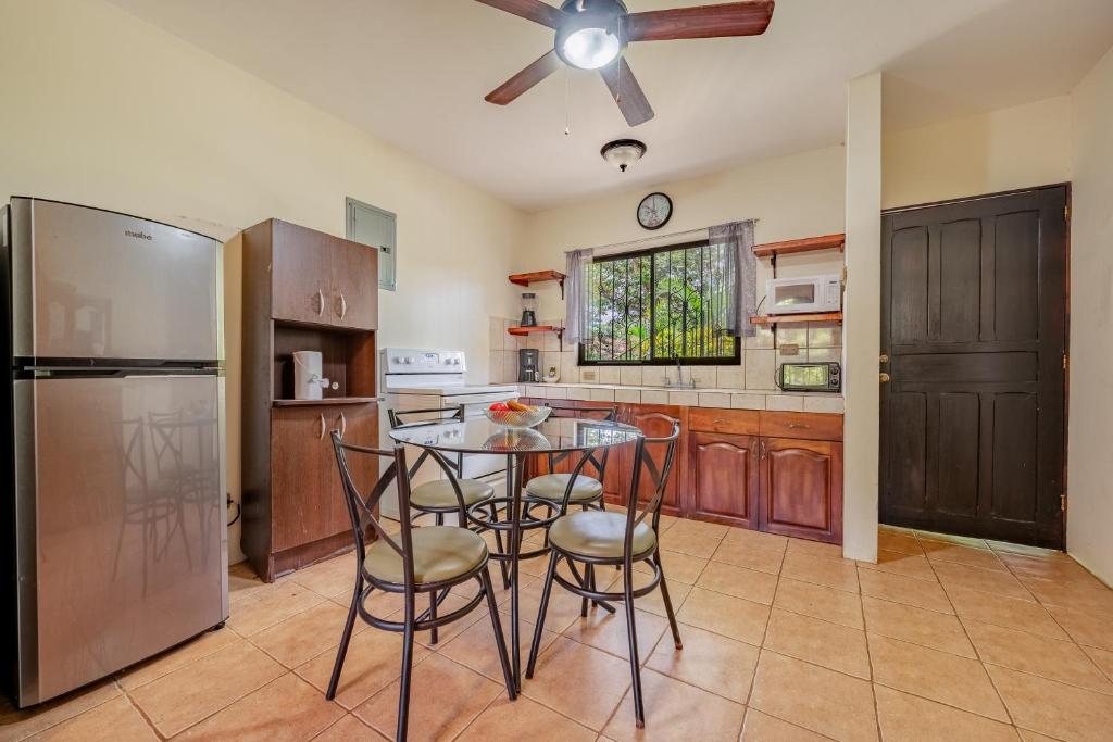 Sweet Dreams #1, Coco