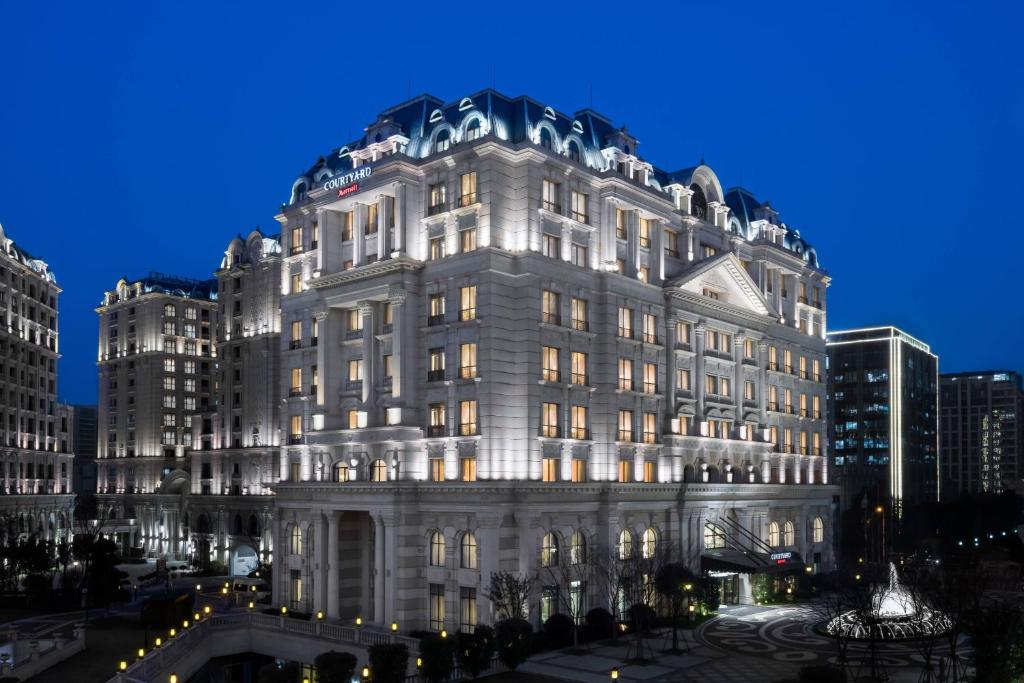 Courtyard by Marriott Shanghai Changfeng Park, Shanghai