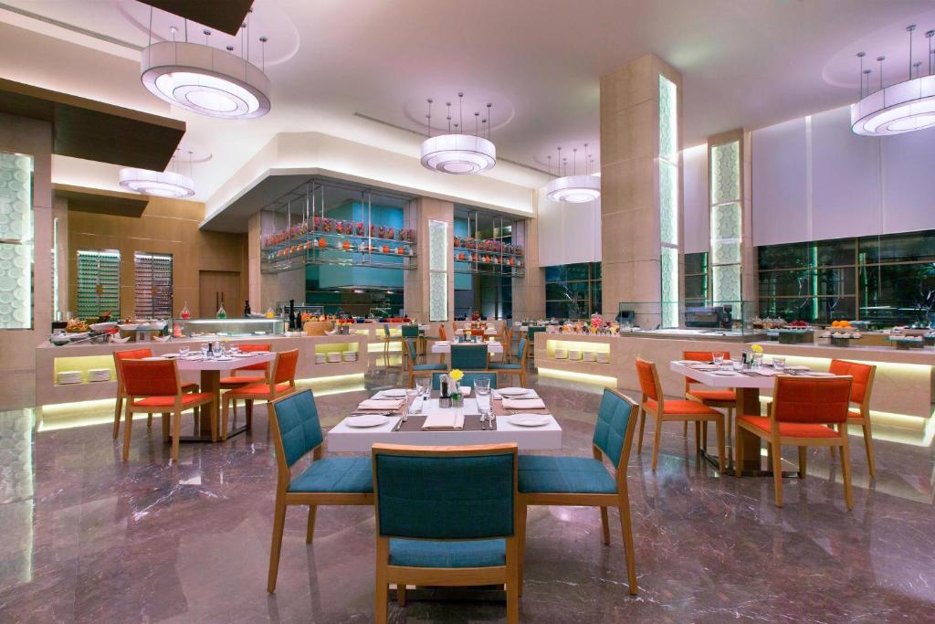 Restaurant, The Westin Chennai Velachery in Chennai