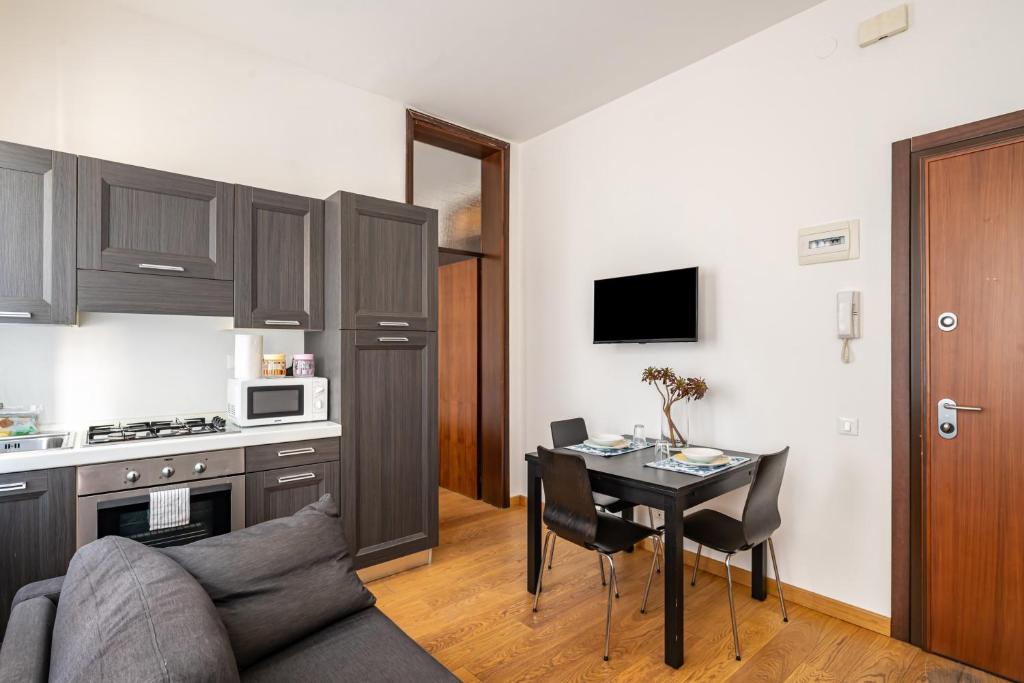 GuestHost - Padova Suite Isabella 500 meters from the Duomo! - 1