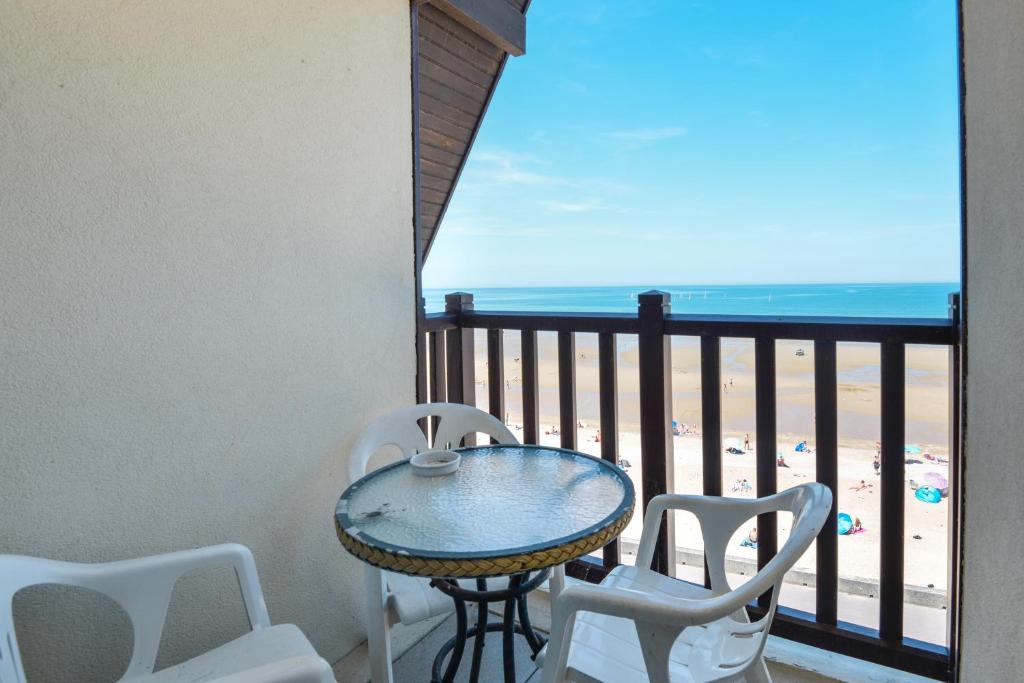 Sur la Promenade Proust - Appt vue mer, Cabourg