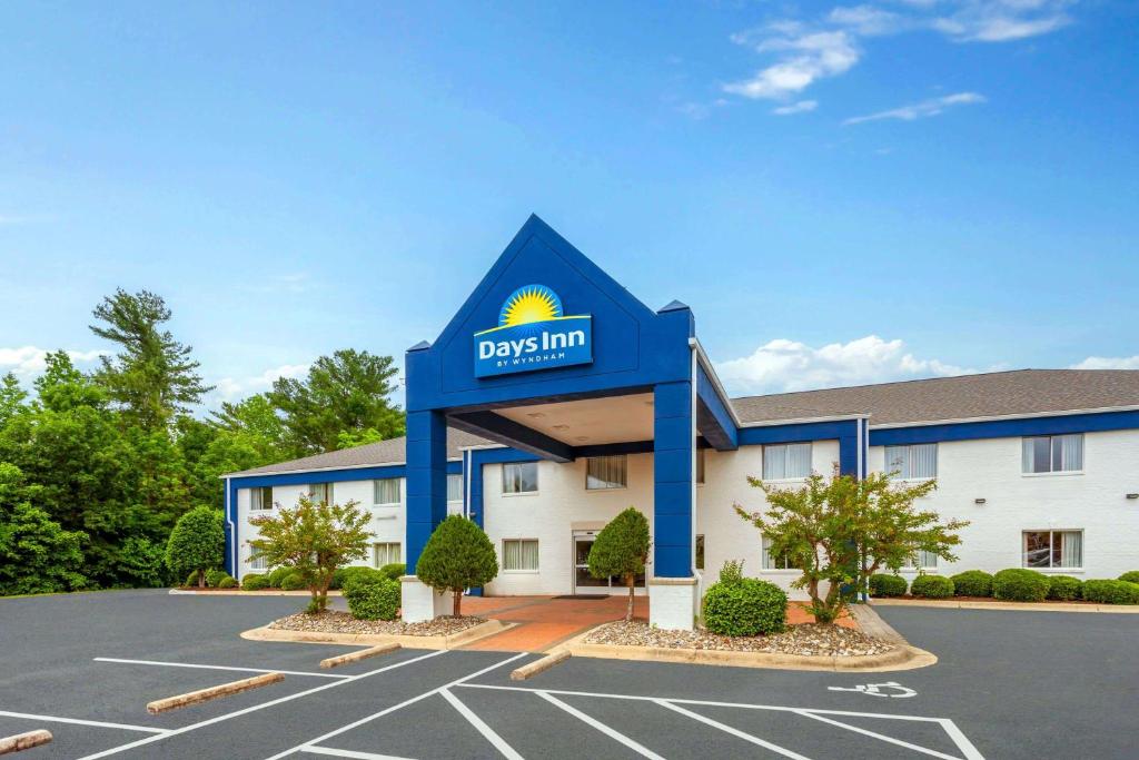 Days Inn & Suites by Wyndham Siler City, Siler City