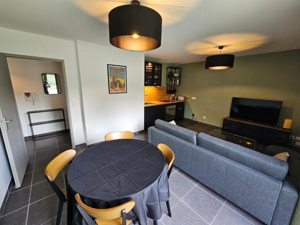 Hippolyte - Magnifique appartement en centre-ville - 2