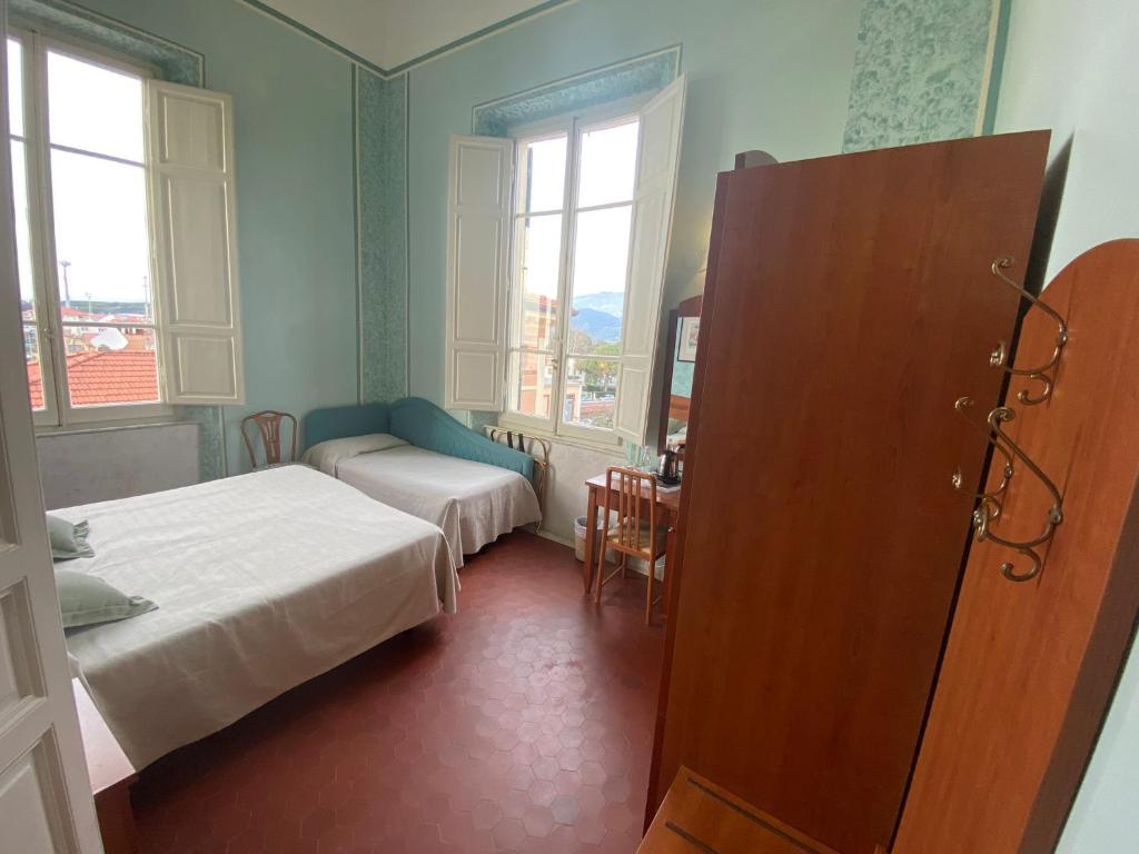 Hotel Italia - 3