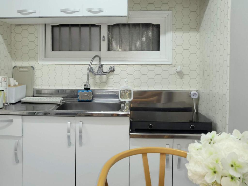 Moon House In Seoul #Quiet #Airport transport nearby#1 min to line2 nakseongdae subway