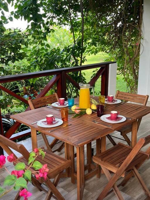 Home Song, Calibishie