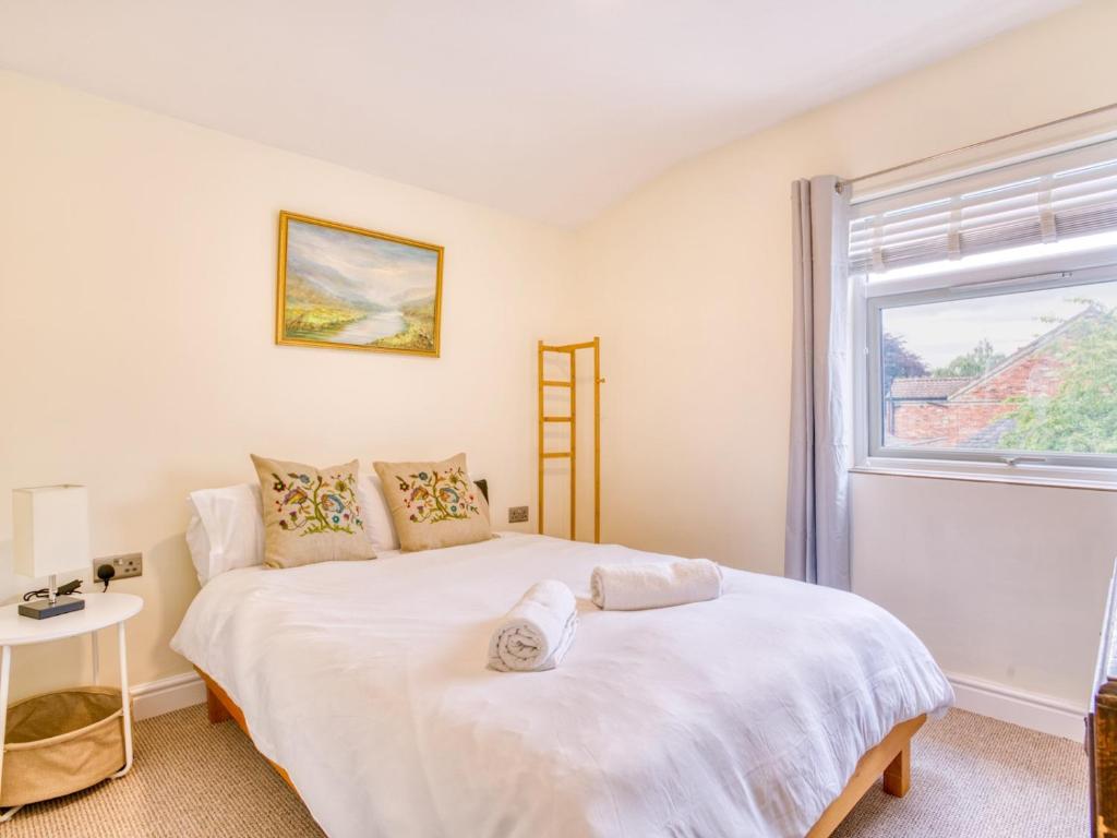 Pet friendly Flat by the Castle Pass The Keys, Lincoln