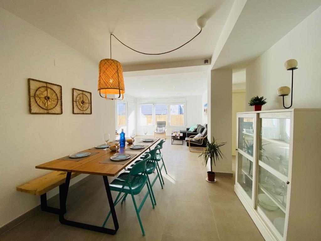 APARTAMENTOS AQUARIUM 100 m2 NEXT TO THE BEACH - 3