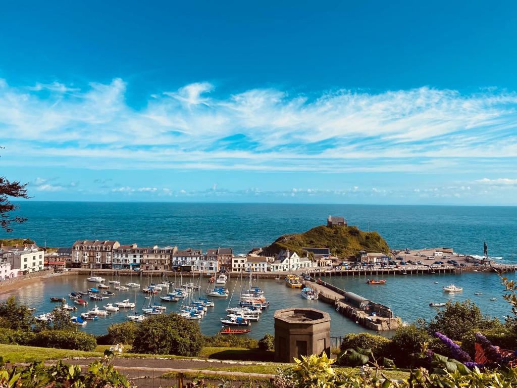 Ocean Terrace, Ilfracombe - photo 4