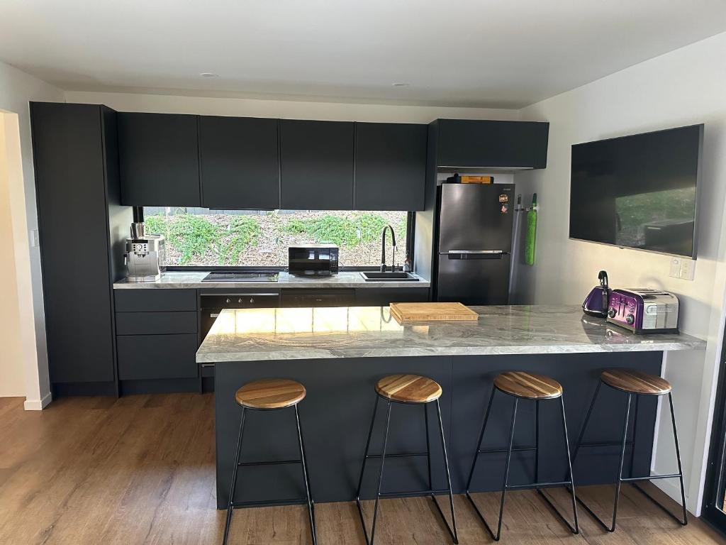 Among The Trees Guest Suite, Kooralbyn