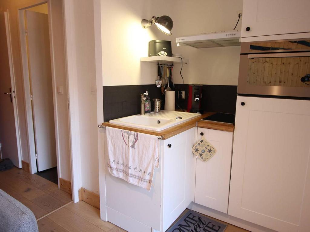Centre-ville Bagnères-de-Luchon T2 avec balcon, WiFi, animaux admis - FR-1-313-233 - 2