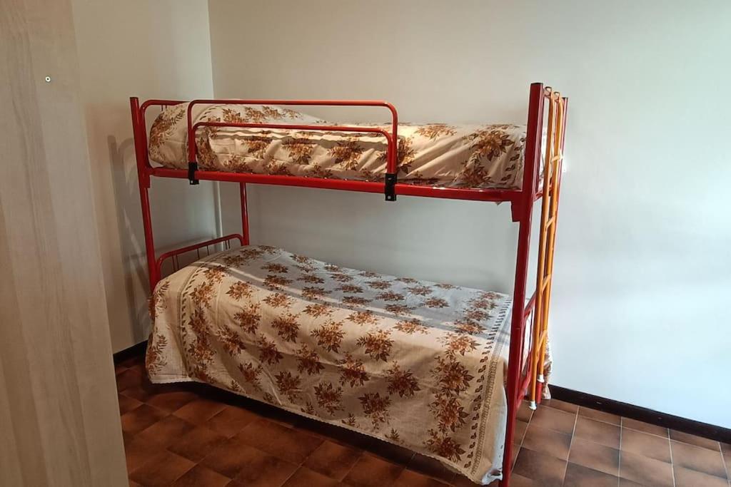 Appartamento con giardino e garage privati, accesso diretto al garage - 2