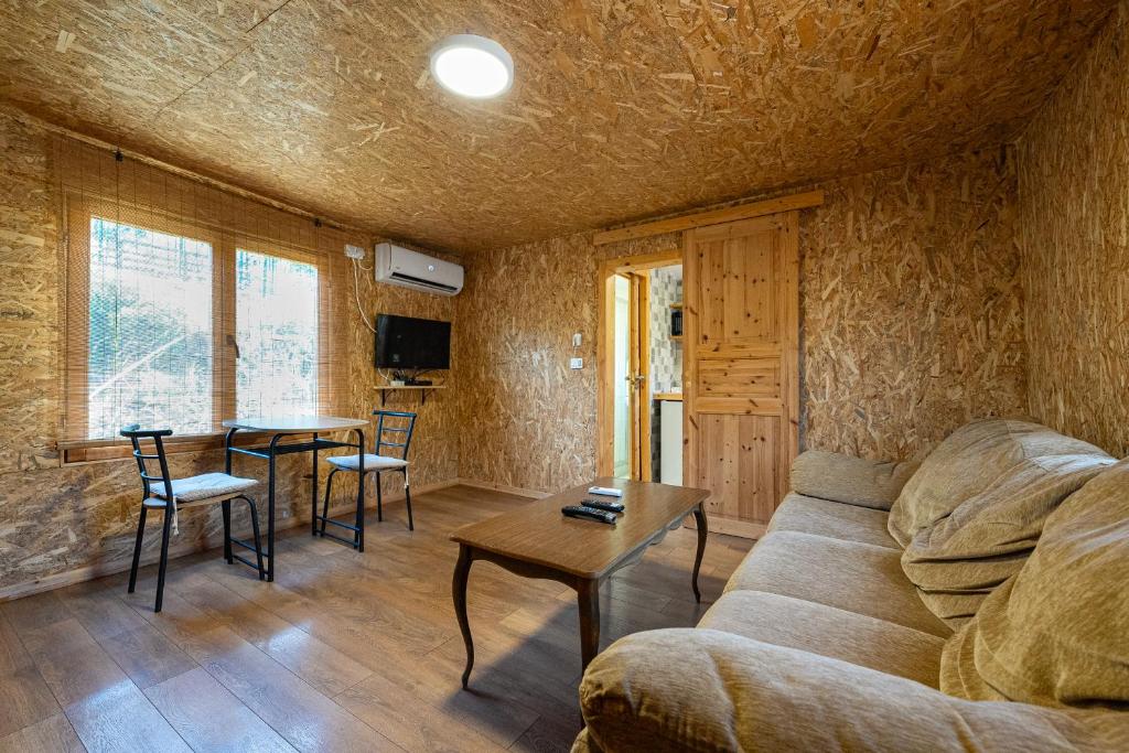 Argella Farm House - 4