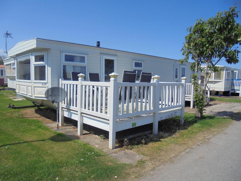 Highfield and Haven Citation 6 Berth Panel Heated, Lincolnshire