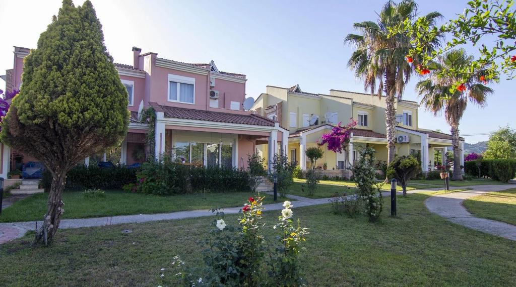 akdenizevleri, Kemer