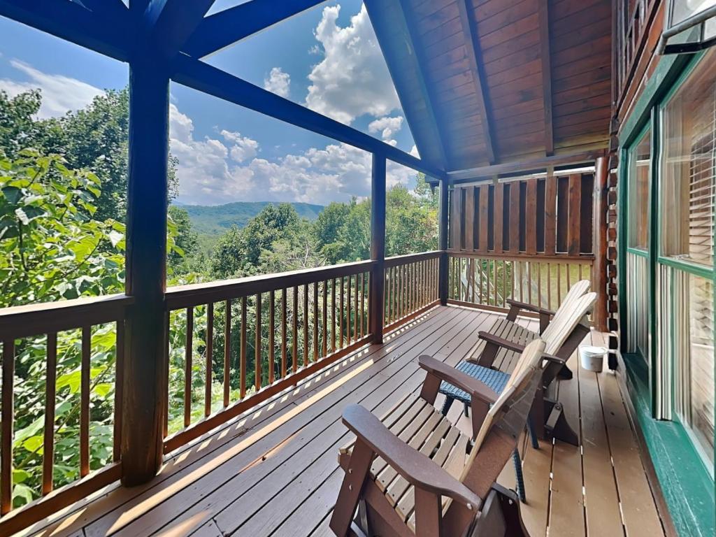 Aspens Envy, Pigeon Forge