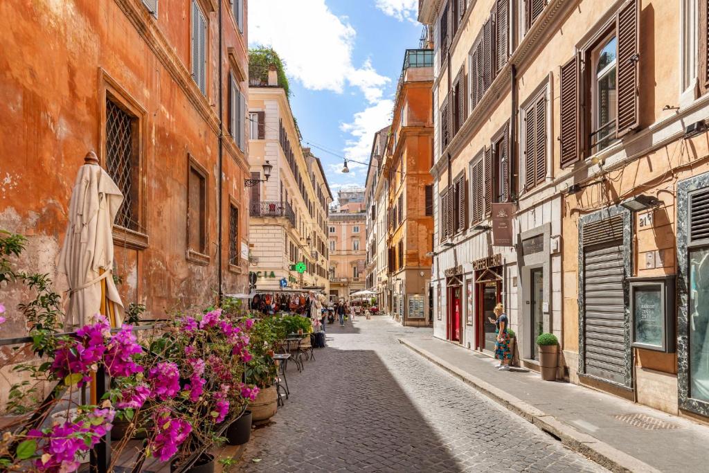 Spanish Steps Modern Gem - 2
