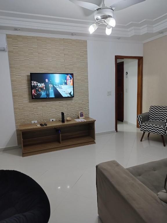 Apenamberua, Guarujá