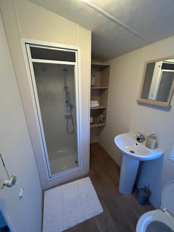 Caravan in Barmouth photo 8